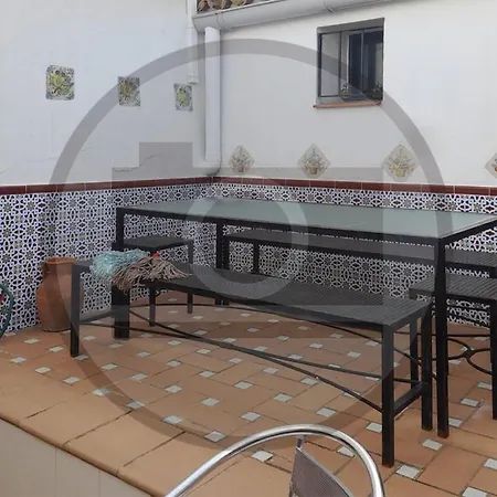 4 Bedroom In *